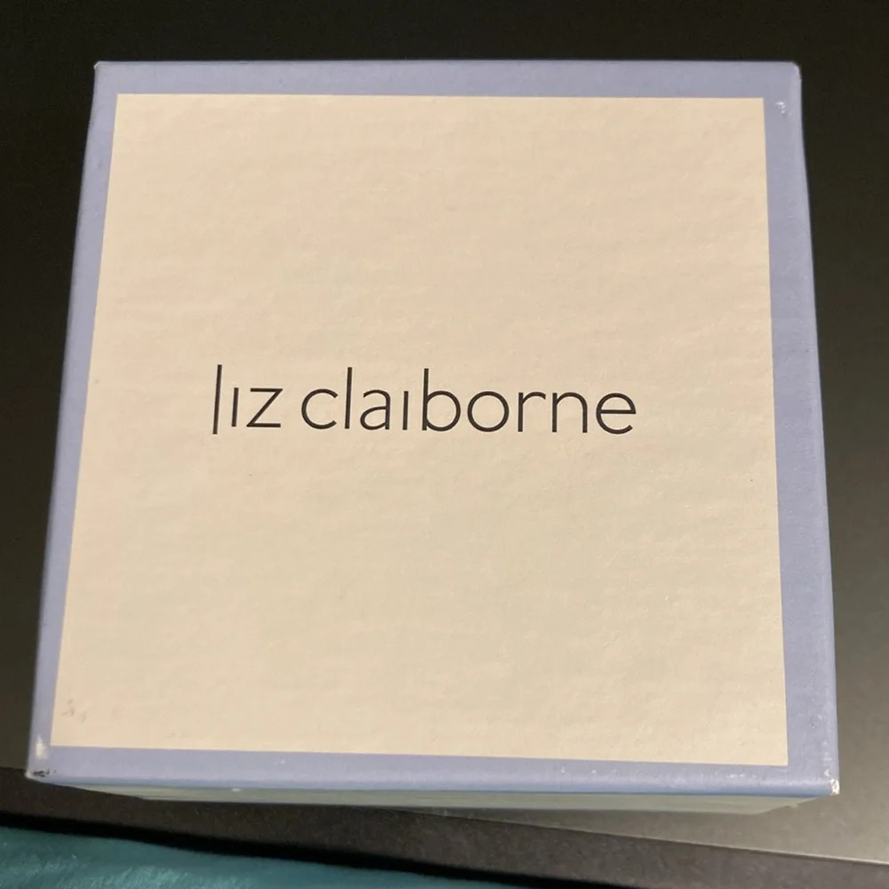 Liz Claiborne Mom Heart Necklace Set